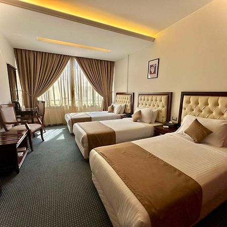 Midtown Hotel & Suites Бейрут Екстер'єр фото