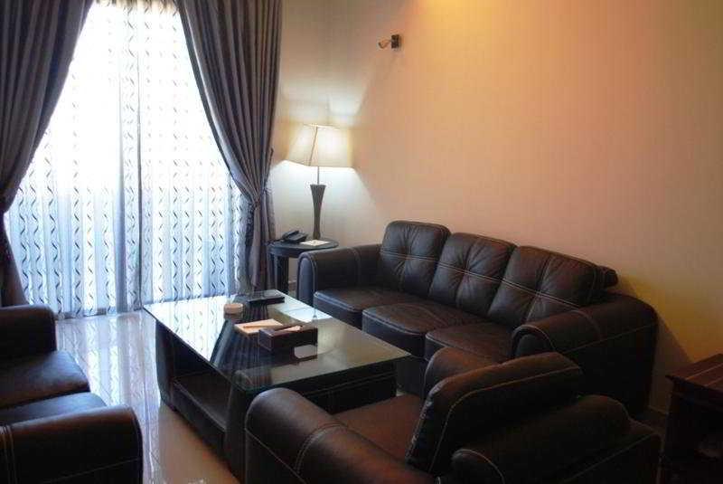 Midtown Hotel & Suites Бейрут Екстер'єр фото