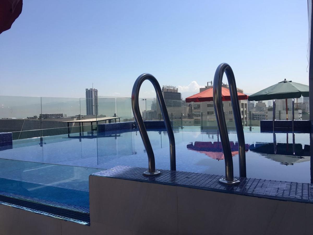 Midtown Hotel & Suites Бейрут Екстер'єр фото